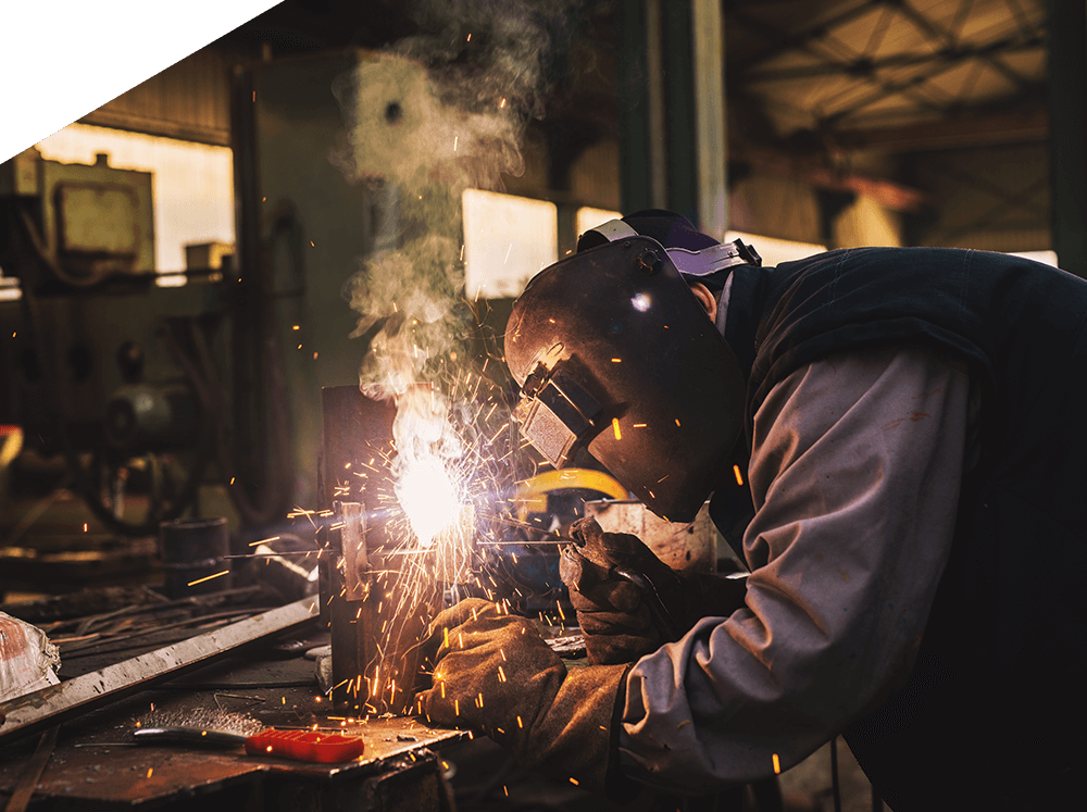 https://kadesiawelding.com/wp-content/uploads/2020/11/img-man-welding.png